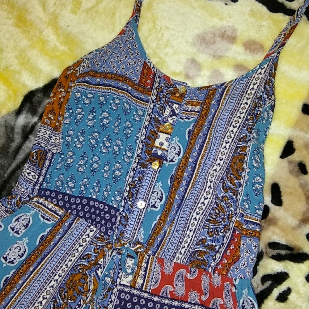 Romper - Picture 2 of 3